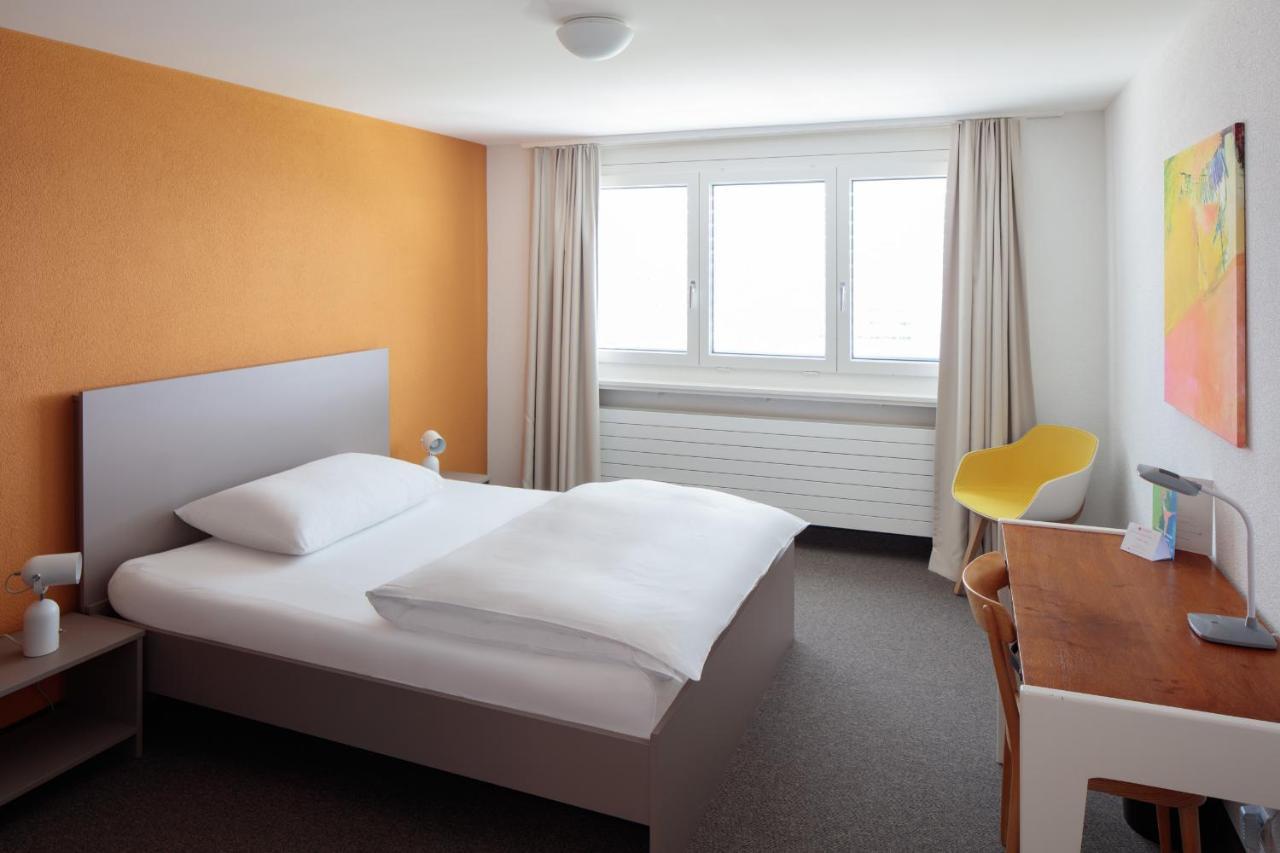 Le Domaine Hotel Villars-Sur-Glane Eksteriør billede