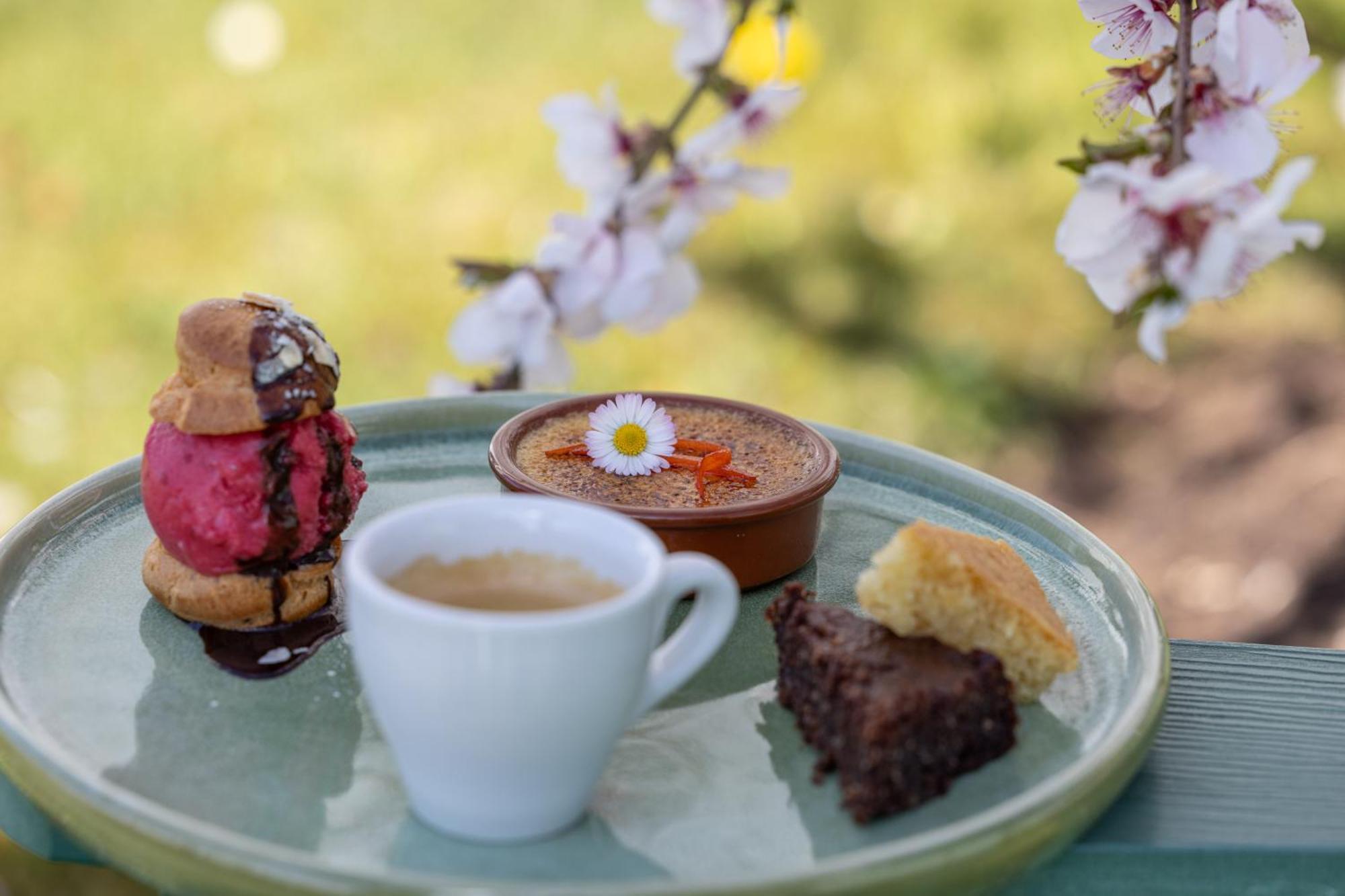 Le Domaine Hotel Villars-Sur-Glane Eksteriør billede