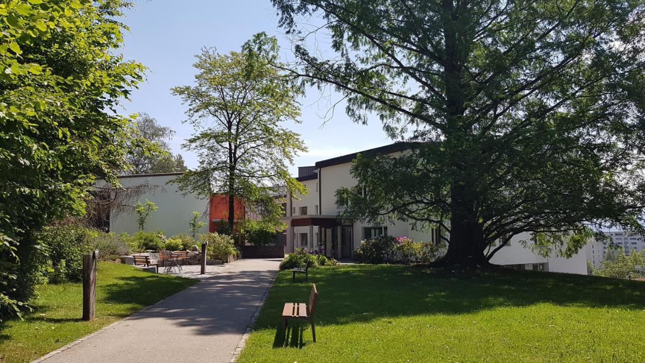 Le Domaine Hotel Villars-Sur-Glane Eksteriør billede